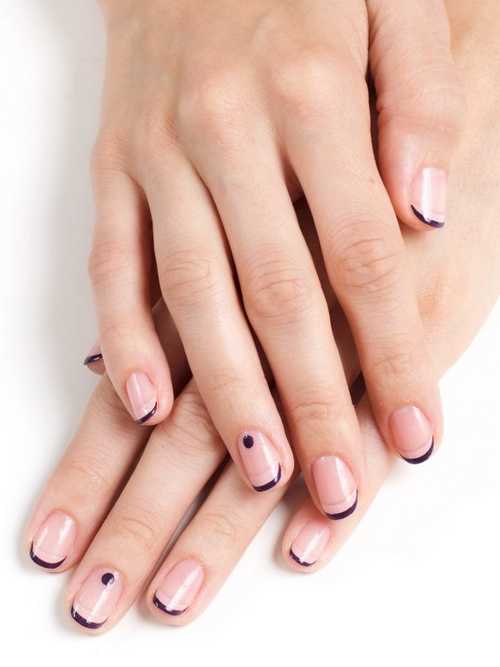 Minimal dot nails: Το πανεύκολο κορυφαίο trend στα νύχια (29)