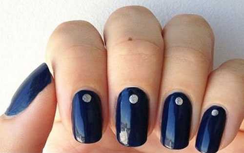 Minimal dot nails: Το πανεύκολο κορυφαίο trend στα νύχια (35)