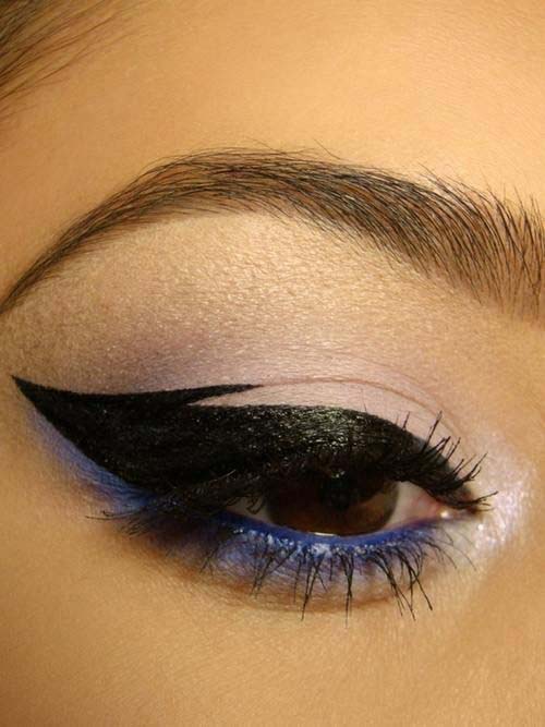 Winged eye makeup (10)