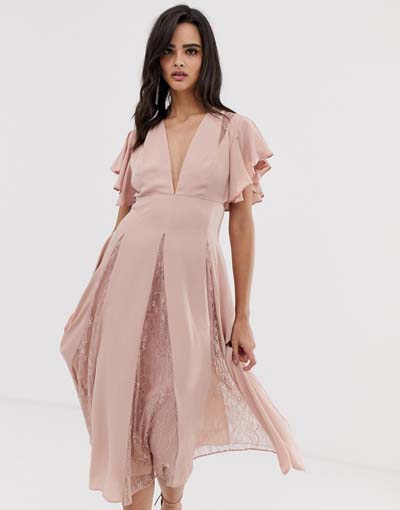 Dusty pink midi φόρεμα με βολάν στα μανίκια, λεπτομέρειες δαντέλας και V λαιμόκοψη