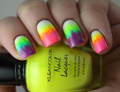 Neon nails - Φωσφοριζέ νύχια (2)