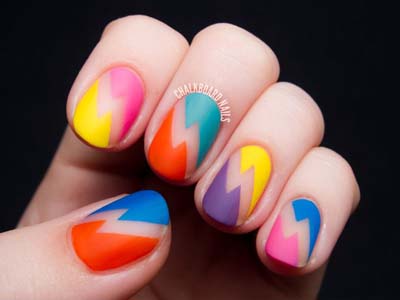 Neon nails - Φωσφοριζέ νύχια (8)
