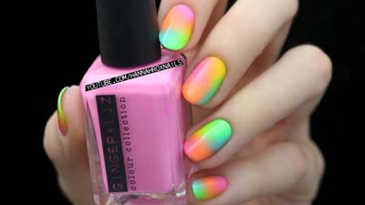 Neon nails - Φωσφοριζέ νύχια (16)