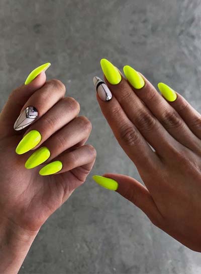 Neon nails - Φωσφοριζέ νύχια (17)