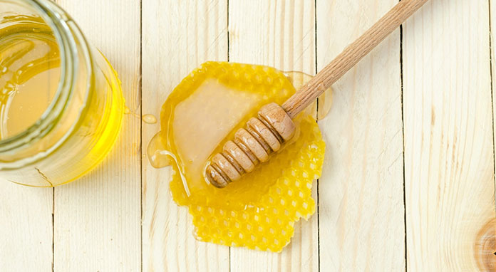 Μέλι στο δέρμα