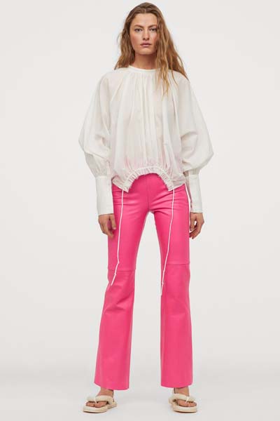 Δερμάτινο ροζ παντελόνι με μικρή καμπάνα