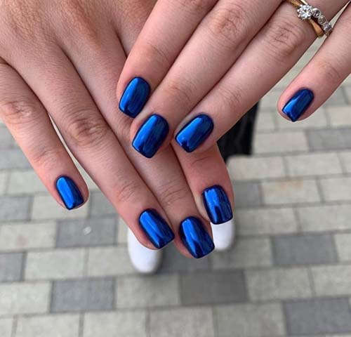 Μπλε μεταλλικά νύχια για το Καλοκαίρι