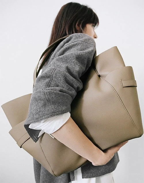 Oversized tote τσάντα με πλάγιες τσέπες - ZARA