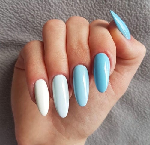 Gradient nails σε γαλάζιους τόνους